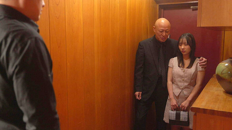 「兄貴からヤク中ガンギマリ女のヤク抜きを頼まれ、三日三晩ドバドバ潮吹き大パニック 松井日奈子」のサンプル画像2枚目