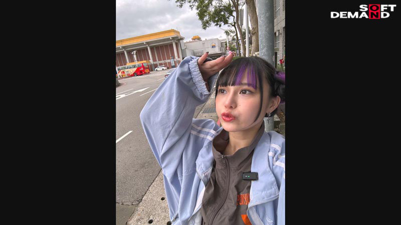 「こんな顔してえっっっぐいアクメするほどデカチン狂でした。総fw60万人の台湾美少女が、デカチン日本代表3名と乱れ逝き！ 小さいマ●コの膣穴いっぱいにチ◯ポが入り込む激ピストンにも、感謝が止まらない！！ 大絶頂“謝謝セックス” 齋齋いつき」のサンプル画像6枚目