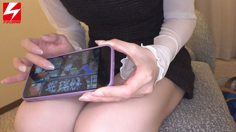 「あの、プロ野球中継カメラに抜かれたガチ日●ハ●ファン美少女がAV出演！ 球場に行けば80％の確率で抜かれるという美巨乳Gカップ少女が自前のきつねコスダンス衣装着て乳揺れ抜き抜き中出しエッチ」のサンプル画像2枚目