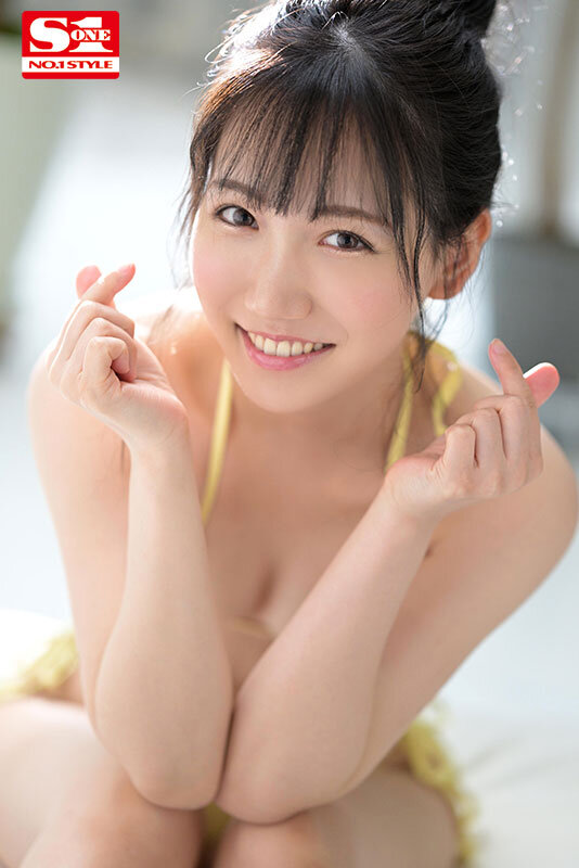 「エロめっちゃ可愛い三田真鈴の初・体・験3本番 人生初めて尽くし！ 激イキしまくりスペシャル！」のサンプル画像2枚目