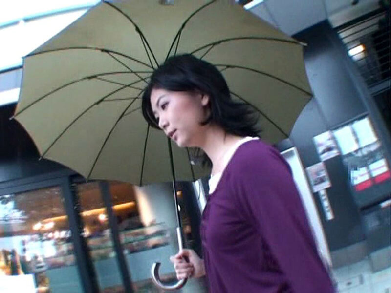 「【素人人妻】休日デートで魅せる主婦の素顔｜AIリマスター版で蘇る二人旅の記録」のサムネイル