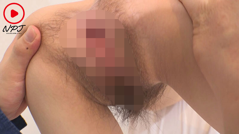 「女の子のワレメを舐め隊出動!!クンニが一番卑猥に見えるアングルにこだわった8人の素人娘おま○こぺろぺろ動画Vol.2」のサンプル画像5枚目