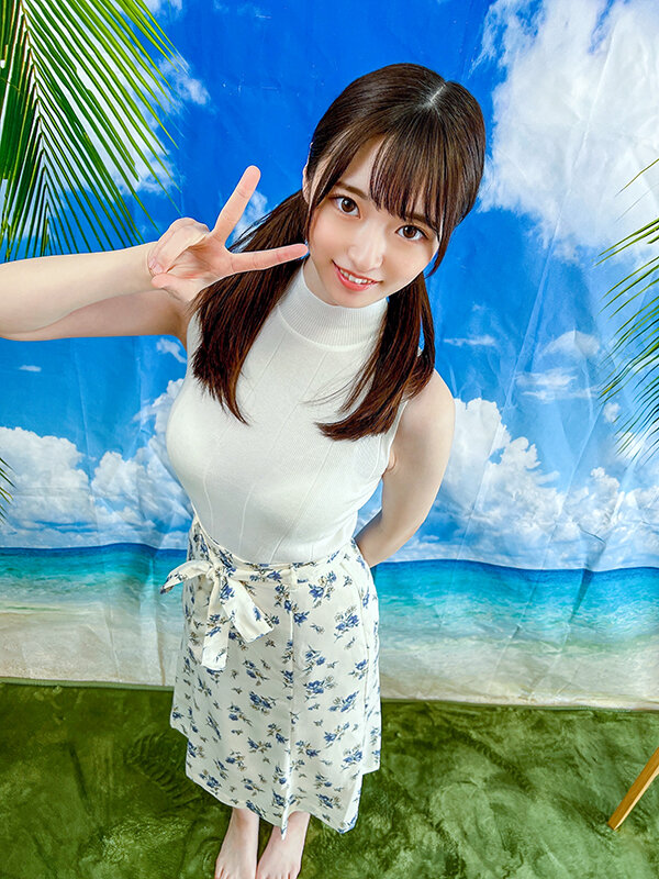 「素人パンチラ in 自宅で個人撮影会vol.070【激熱！40℃越え！！4コスプレ】素人モデル美女4名 暑すぎる灼熱の世界を癒す美女たちが集まる強刺激爽快感エロオアシス撮影会」のサンプル画像8枚目