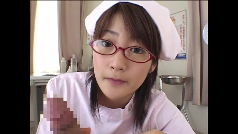 「鈴夏ゆらんのコスプレ足コキが凄い!ローションたっぷりミニ系美少女のバーチャル体験」のサンプル画像7枚目