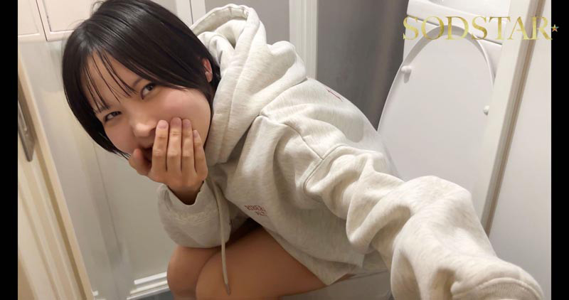 「「3日間すっぴんで過ごす彼女と休日4SEX」付き合って1ヵ月の僕らは仕事終わりの金曜日に僕の家の最寄り駅で待ち合わせをして、初めてお泊りをした。翌日彼女は帰る予定だったけど、まだずっとそばにいたくて、週末はずっと僕の家でSEXをしていた。そんな何の変哲もない恋人同士のありふれた休日記録。 柴崎はる」のサンプル画像10枚目