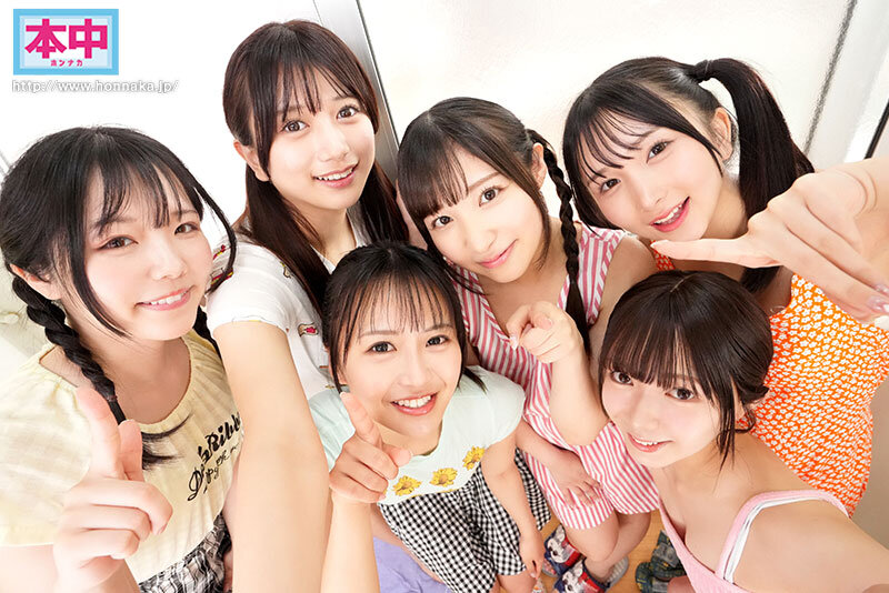 「【栄川乃亜・石原青ほか6人】ミニ系美女と汗だく騎乗位ハーレム中出しVR|スーパー銭湯で逆襲される快感」のサンプル画像2枚目