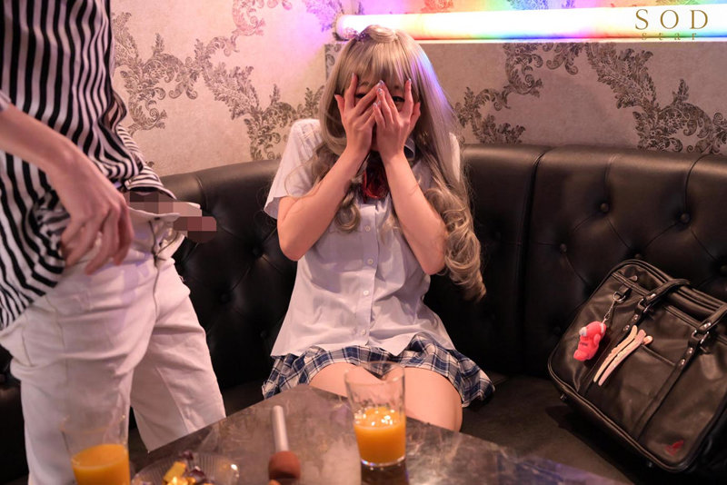 「陽ギャルだけど性知識ゼロでエロにウブな幼馴染（ほぼ処女）と、セックスの練習をすることになっちゃった僕。 青空ひかり」のサンプル画像10枚目