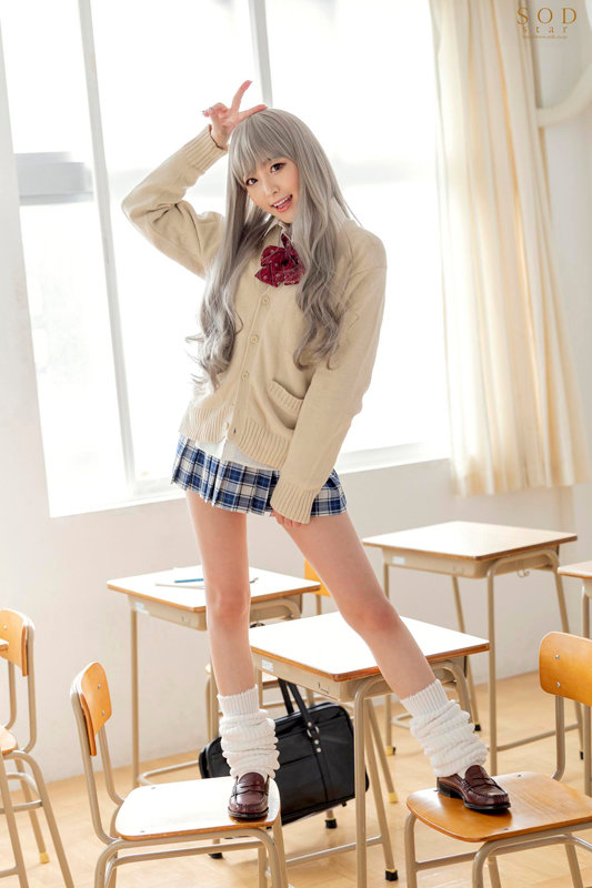 「陽ギャルだけど性知識ゼロでエロにウブな幼馴染（ほぼ処女）と、セックスの練習をすることになっちゃった僕。 青空ひかり」のサンプル画像2枚目
