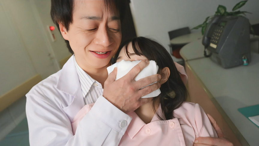 「廃業する病院に派遣された研修生～明るく元気な研修生がメス堕ちするまで～」のサンプル画像1枚目