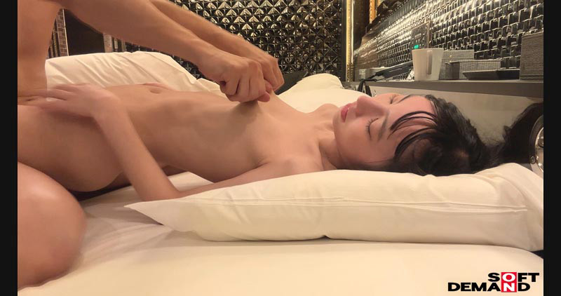 「【素人】元ひきこもり喪女・鳥羽いく(20)が志願する究極の奉仕プレイ【実家住まい】」のサンプル画像1枚目