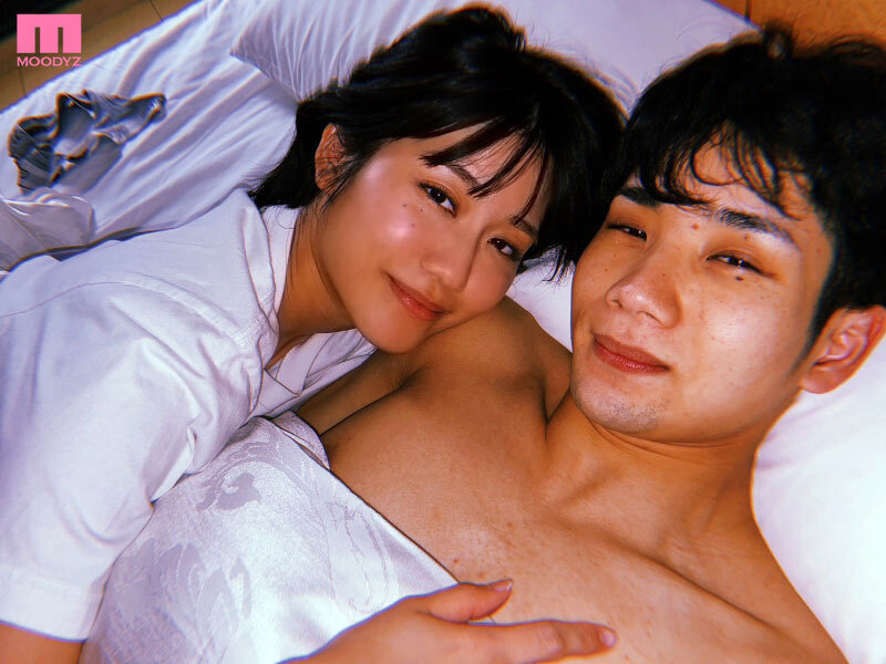 「「私、明日この家出るね」 そうなんだ…じゃあ今日、最後のセックスしよ。 7年付き合った彼女と童貞の頃のように痴女られ中出ししまくった引っ越し前の3日間。 神宮寺ナオ」のサンプル画像2枚目