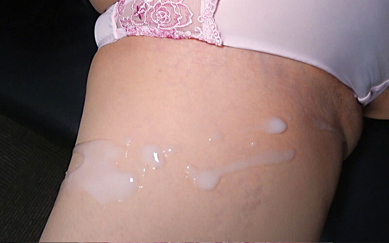 「完全主観 「ほら、ワタシをおかずにして…目の前でシコって見せて…」美熟女に見つめられながら射精する快感3」のサンプル画像9枚目
