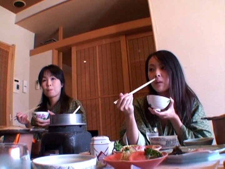 「【AIリマスター版】人妻不倫旅行×人妻湯恋旅行 collaboration ＃03 Side.B」のサンプル画像14枚目