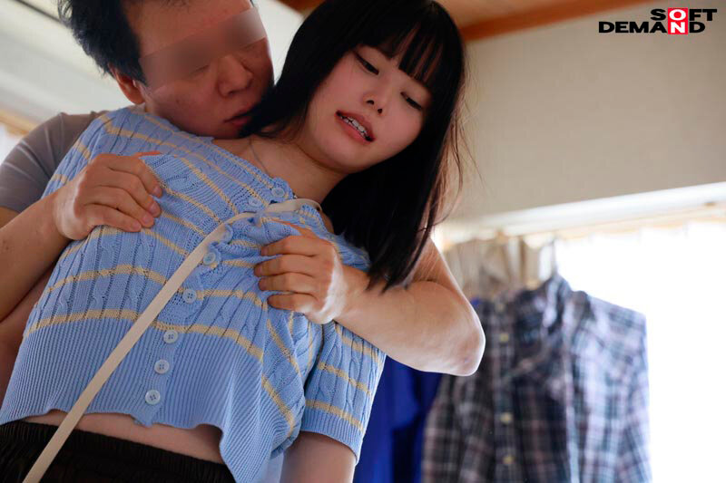 「高星なぎさ 美少女のハメ撮り&濃厚キス・接吻で絶頂開発 天使級にかわいい18歳の初体験映像」のサンプル画像5枚目