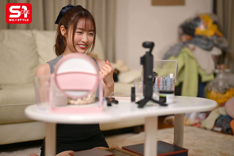 「ビジュ最高なのにズボラ女子なお隣さん、お股もゆるくてめっちゃヤレた。 夢乃あいか」のサンプル画像1枚目