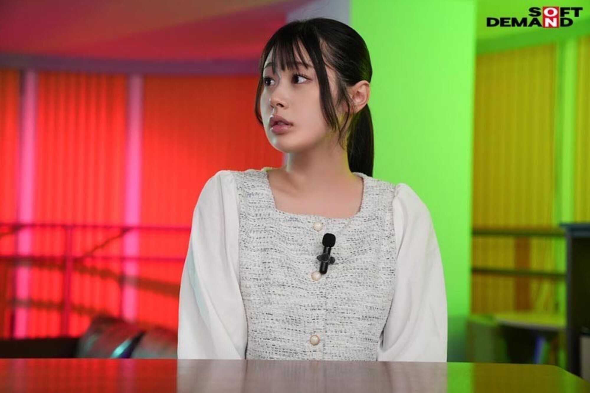 「市瀬あいり・夏川あゆみ・白石なぎさが巨乳女子アナに！ハーレム中出しで乱れる生放送」のサンプル画像5枚目