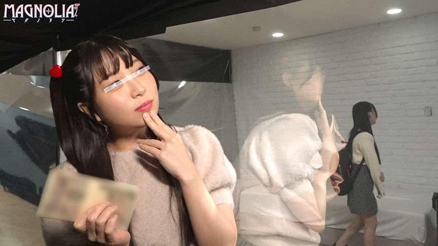 「『女子大生の友情数珠つなぎ企画！友達を身代わりにして密室から脱出せよ！』心優しいむっちりJDが挑戦☆突然のデカチン即ハメに困惑するも快感には抗えず連続絶頂…友達が到着するまでハメっぱなしノンストップ中出し♪【街角素人モニタリング♯ましろ♯20歳♯大学生】」のサンプル画像10枚目
