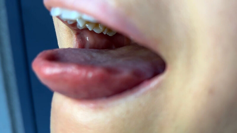 「街角で声をかけて口内観察させてもらう 商社営業 れなちゃん」のサンプル画像11枚目