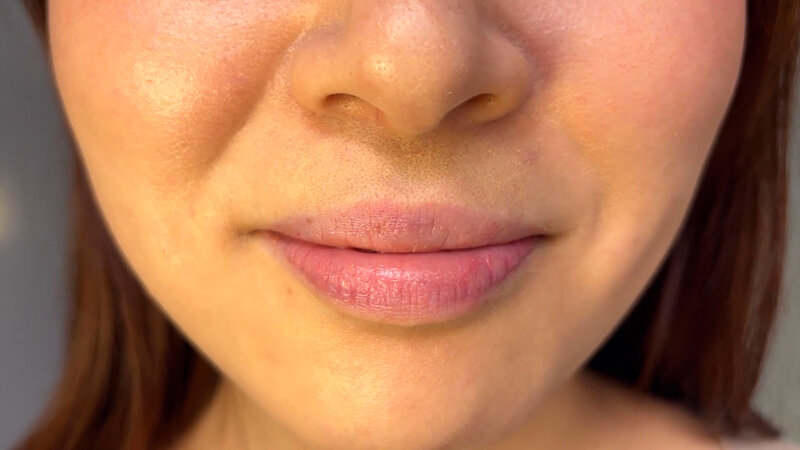 「街角で声をかけて口内観察させてもらう 商社営業 れなちゃん」のサンプル画像2枚目