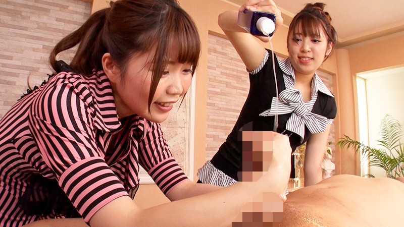 「両手使って雑巾絞り手コキされながら乳首舐めて愛撫され続ける《乳首舐め手こき》の2倍気持ち良い3P性感」のサンプル画像3枚目