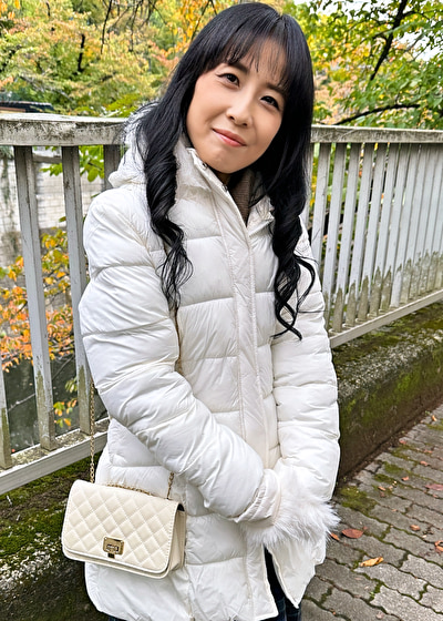 「≪熟女夢遊秒002≫欲求不満ママ活お母さん。閉経したおばさんは何度生でヤってもノーリスクだから、勝手に生中しまくっても合法って本当ですか?」のサムネイル