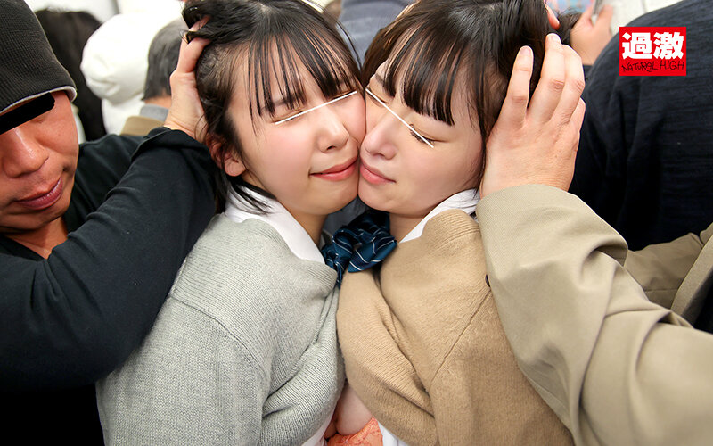 「レズらせいじり電車 友達同士の手マンでイキ漏らす2人組娘」のサンプル画像4枚目