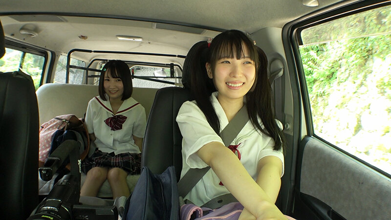「ちっぱい美少女2人と学校さぼって覚えたてのSEXヤリまくり温泉旅行」のサンプル画像2枚目