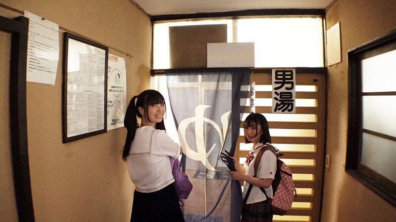 「ちっぱい美少女2人と学校さぼって覚えたてのSEXヤリまくり温泉旅行」のサンプル画像5枚目