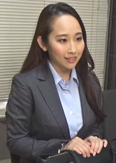 就職面接に来たトレーニー女性を狙う男!