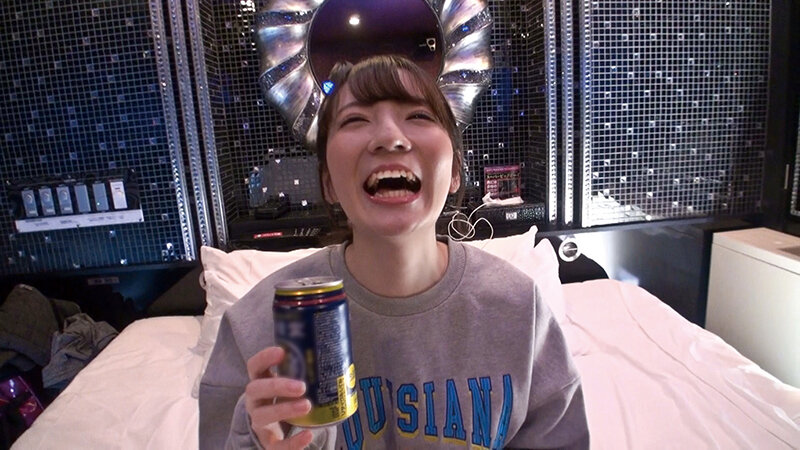 「タンポポみたいに飛んでいきそうなくらい軽いふわふわま○こちゃん（いろじろ） と美乳揉み放題カラオケセクパ」のサンプル画像12枚目
