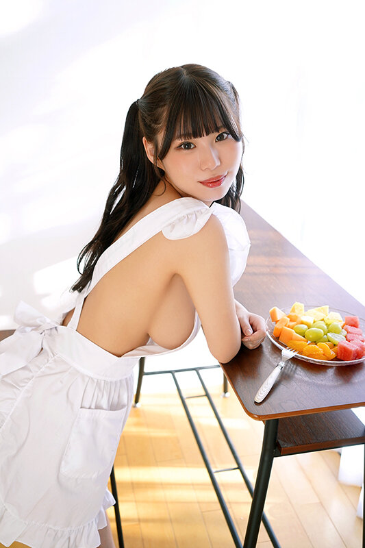 「あんづ杏の美少女グラビア動画|巨乳アイドルのセクシーショット満載」のサンプル画像8枚目