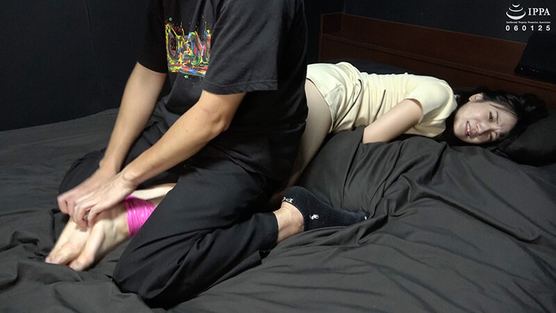 「西尾まりな|くすぐり拘束プレイで悶絶!敏感美女が責められる刺激映像【スワロー】」のサンプル画像7枚目