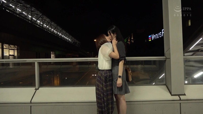 「＃はじめての＃レズキスは＃阿部乃みくと＃野外で＃なんていかがでしょう？」のサンプル画像5枚目