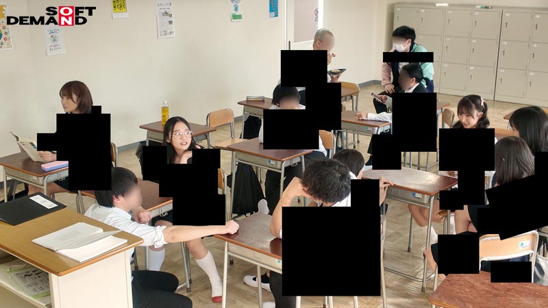 「（10分だけ）時間を止められる男は実在した！～お前らの○春、真っ白に染めてやる。ムカつくJ○に無責任中出し編～」のサムネイル