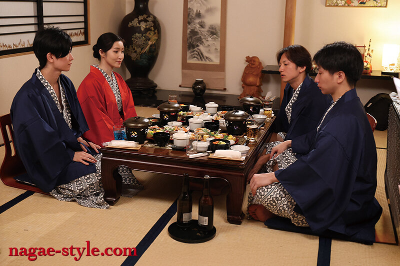 「友人のオナホにされた僕の母 ~家族旅行中の出来事~ あずま鈴」のサンプル画像7枚目