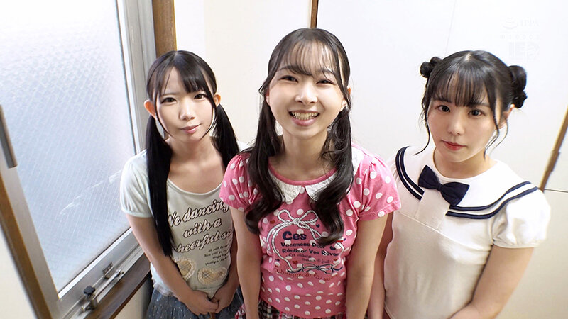 「南日菜乃・望月つぼみ・広瀬このみが魅せる妹ハーレム近親相姦中出しプレイ完全版」のサムネイル