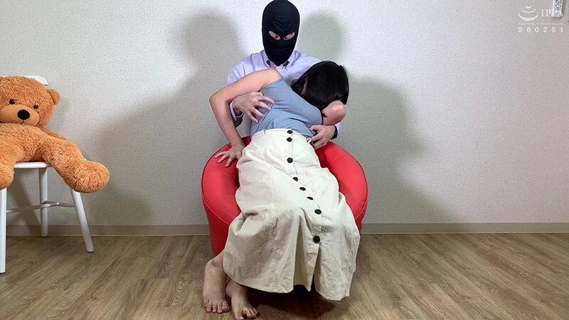 「宮ノ木しゅんか|美人お姉さんが拘束くすぐり拷問でSM調教される刺激映像」のサンプル画像5枚目