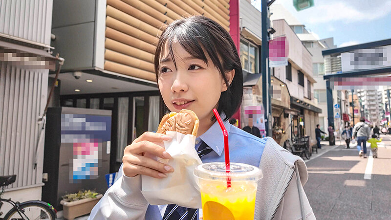 「J系オジカツホリック かほ→J系 新体操部 福岡出身の女の子。 実は初体験がおじさんで、それ以来おじさんとのSEXにハマり中…。 白井いと」のサンプル画像1枚目