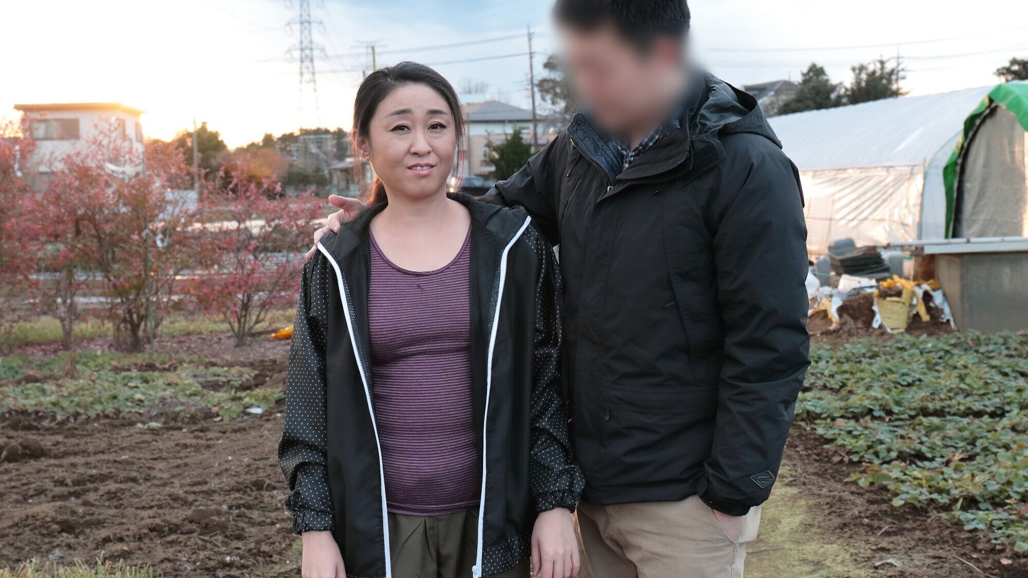 「密かに欲求不満を抱えながら悶々と暮らしている 一見真面目な地方のおばさん 36人8時間スペシャル」のサンプル画像4枚目