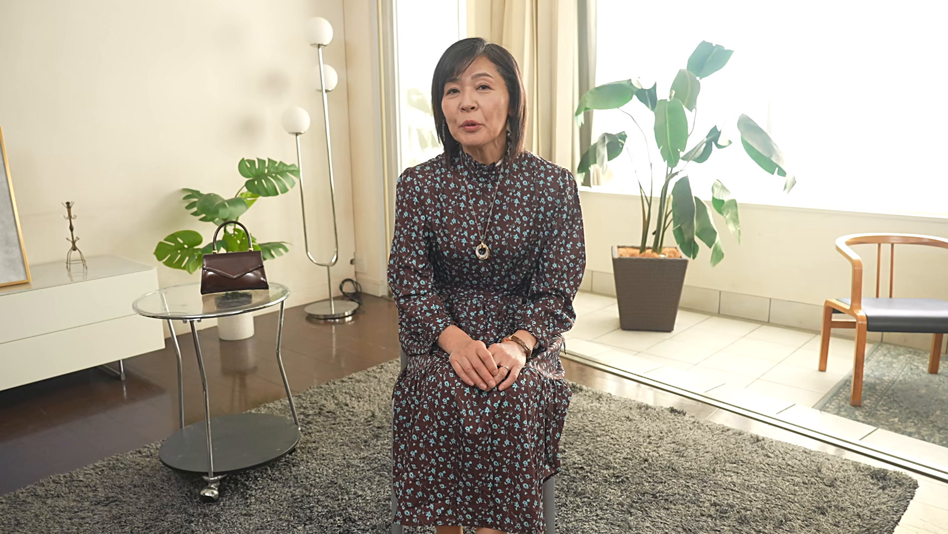 「初撮り六十路妻ドキュメント 和泉絹江 六十歳」のサンプル画像1枚目