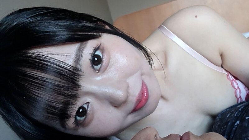 「ドSでカワイイ童顔お姉さんがM男に濃厚鼻フェラ」のサンプル画像2枚目