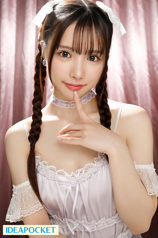 「CHARMING LIP 唾液まみれで舐めじゃくり口淫小悪魔痴女 佐々木さき」のサンプル画像1枚目