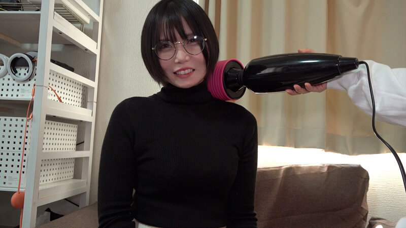 「「ケツでイキますぅ」しっとり可愛い人妻看護師さん 旦那さんのフニャチンでは入らなかったアナルに挑戦!結果2穴に巨根ブチ込まれケツとマ●コでめちゃくちゃイった!」のサンプル画像1枚目