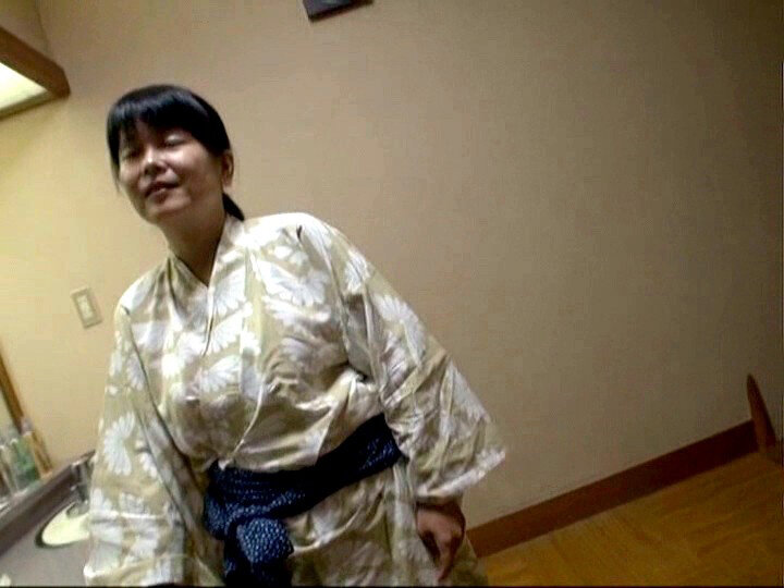 「【AIリマスター版】人妻不倫旅行×人妻湯恋旅行 collaboration ＃05 Side.B」のサンプル画像10枚目