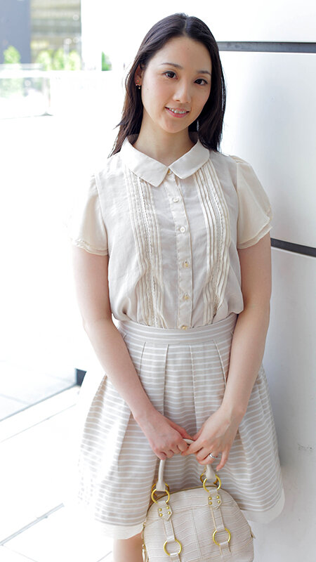 「【素人】パイパン巨乳美女のフェラ&中出しプレイ12時間!美乳好き必見の厳選セット」のサンプル画像5枚目