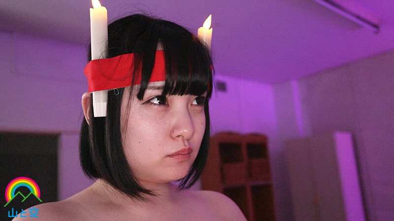 「見られたくないけど見られたい性癖の女子 怪奇現象を解決するため校内を全裸徘徊するとさまよう霊魂に全裸を見られてしまい恐怖と羞恥が入り混じり放尿発情し… 愛宝すず」のサンプル画像10枚目