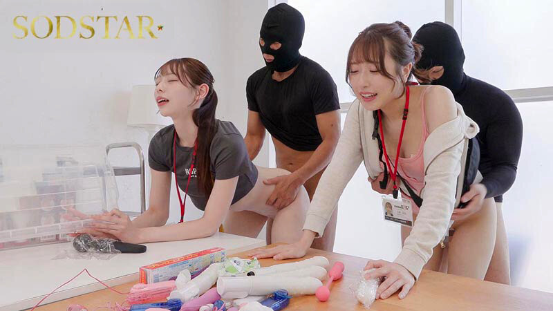 「同期のSODSTAR新人天神羽衣と一宮るいが1日SOD女子社員 AV撮影の準備や企画会議など業務体験中にデカチンを即ハメされまくり!人生最大の羞恥に赤面しっぱなし!」のサンプル画像7枚目