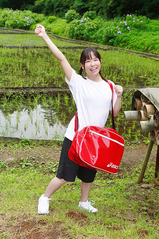 「谷田かりな・生田優梨・有馬美玖が出演！素人田舎娘をナンパして野外プレイに発展する青春ドキュメント」のサンプル画像12枚目