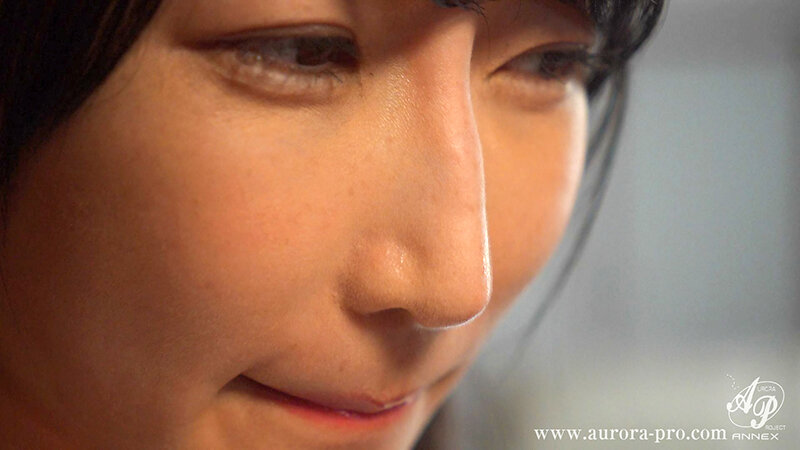 「露出願望に憑りつかれた人妻 オマ●コを見られる…と思うほど疼く子宮… 雪代美鳳」のサンプル画像3枚目