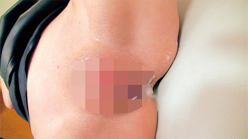 「【検証】『一般人をず～っとイカせ続けるとAV女優よりもヤバい事になる説』 潮潮潮の大量失禁閲覧注意 清楚女子大生のありえない連続中出しSEX せりな れん」のサンプル画像7枚目